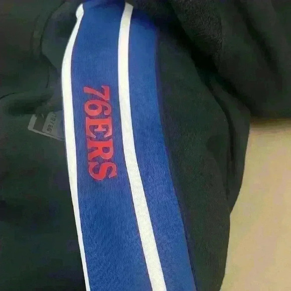 NWT 76ers hoodie ..Size XL - Picture 6 of 6